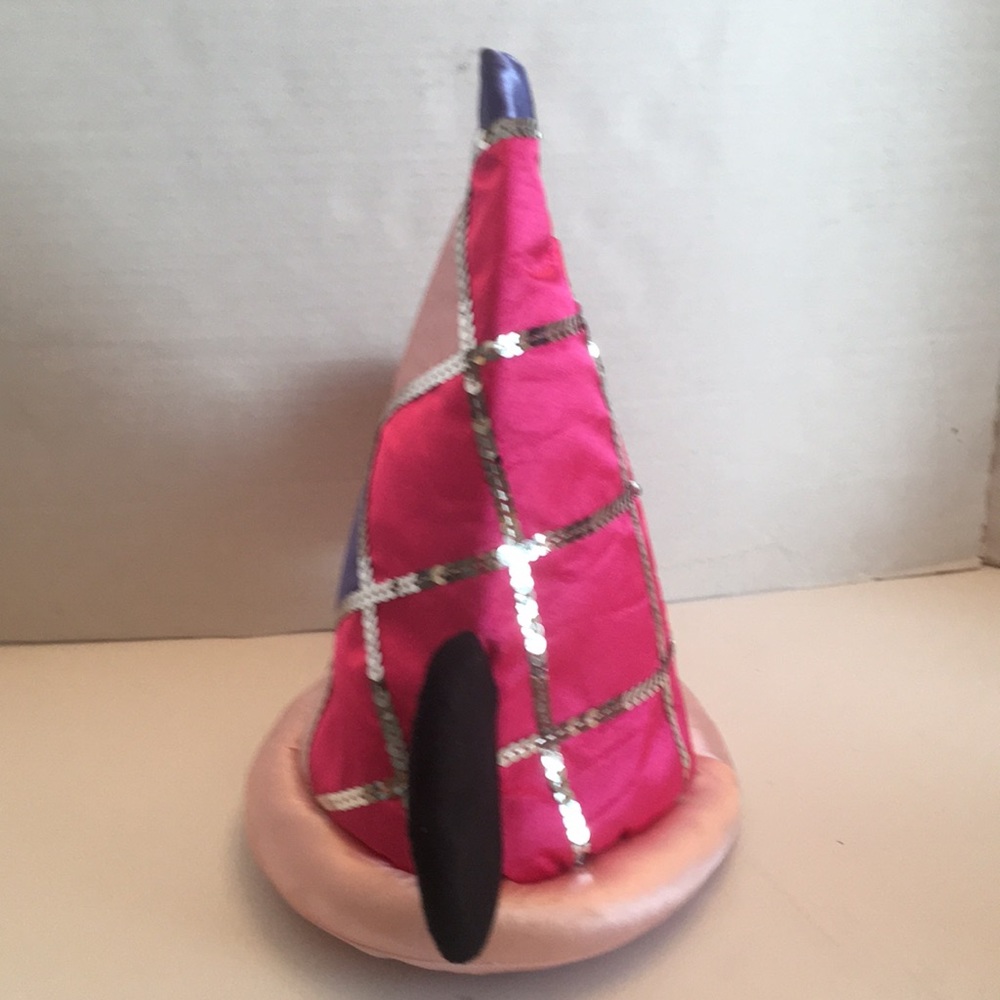 Disney Hat Size Youth - Picture 3 of 4